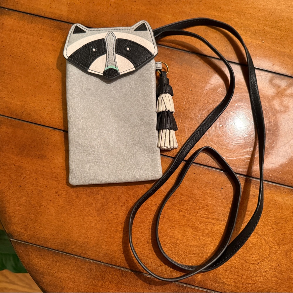 Fossil Raccoon Phone Crossbody Bag w/ Caroline Tassel Gray Color EUC